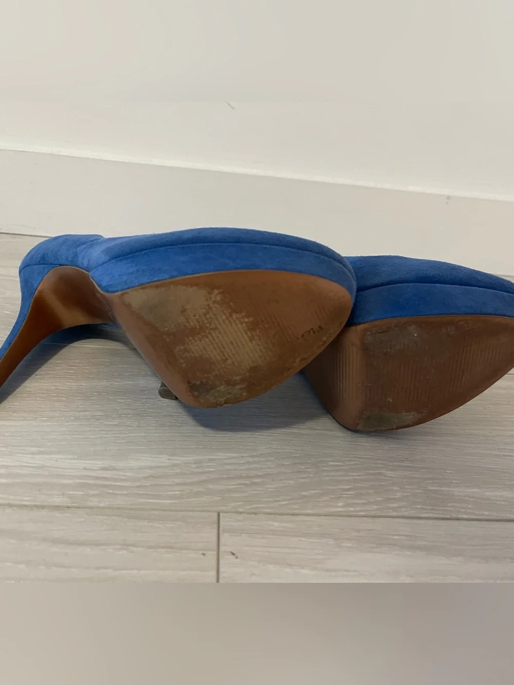 BCBGeneration striking cobalt